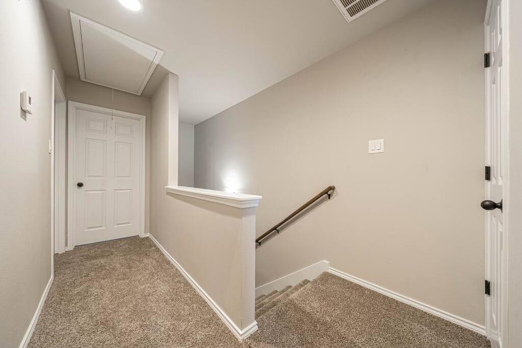 Gorgeous, Brand New 3 Bedrooms Home- Built 2024, Near Seaworld & Lackland Afb 샌안토니오 외부 사진