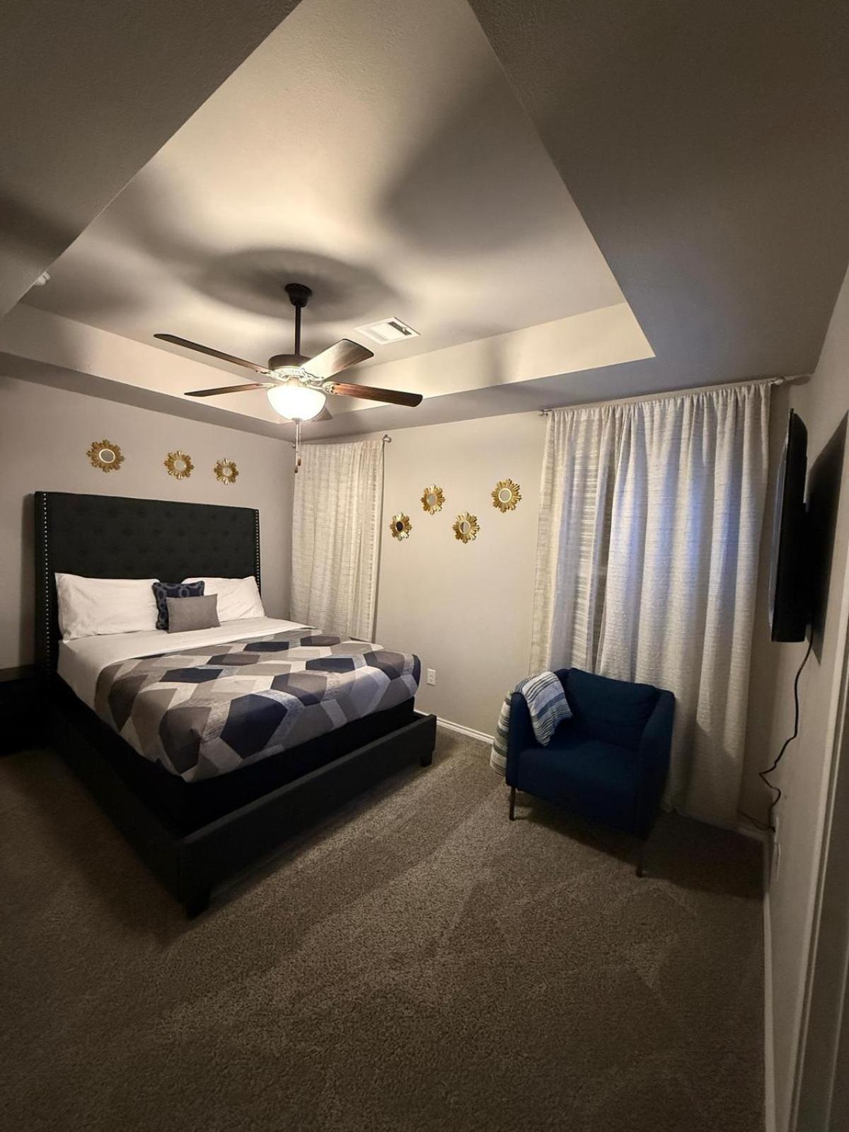 Gorgeous, Brand New 3 Bedrooms Home- Built 2024, Near Seaworld & Lackland Afb 샌안토니오 외부 사진