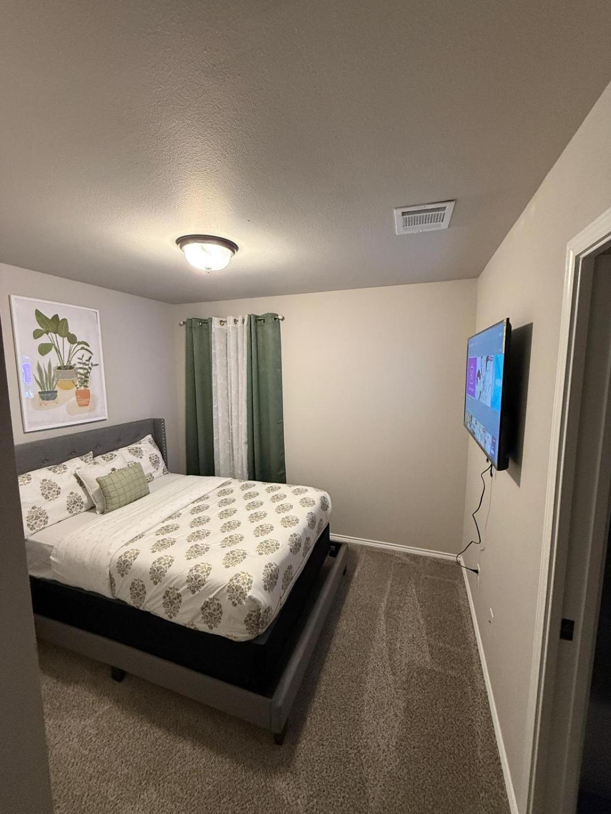 Gorgeous, Brand New 3 Bedrooms Home- Built 2024, Near Seaworld & Lackland Afb 샌안토니오 외부 사진